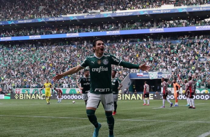 Palmeiras atropela São Paulo vira confronto e leva título paulista